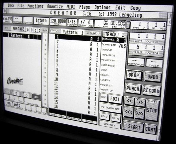 SAMSUNG DIGITAL CAMERA