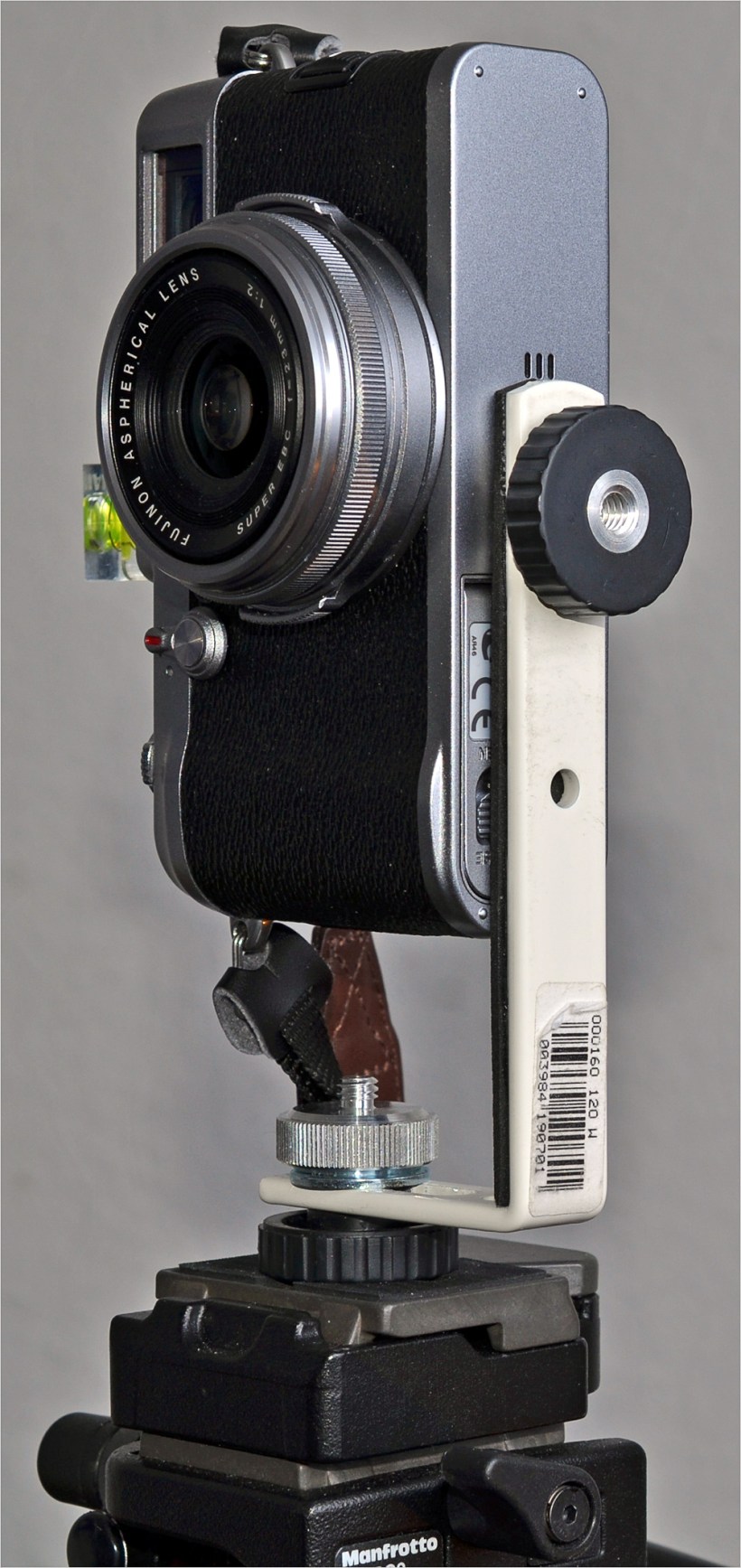 Fuji X100 mit Nodalpunkt-Adapter II