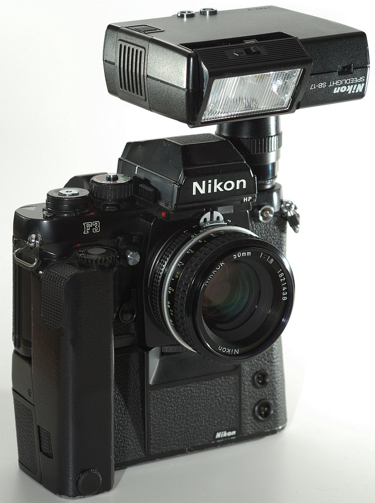 Nikon F3 mit SB-17