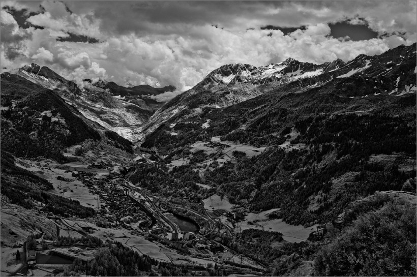 Auf dem St. Gotthard Pass mit Fuji X100 und Infrarotfilter IR-72