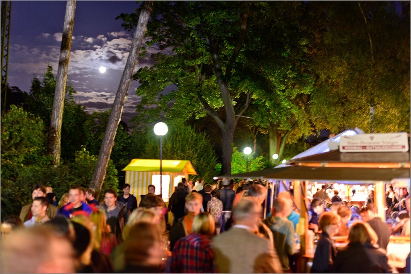 Nikon D800E - Available Light - AF-S 1.4/50mm