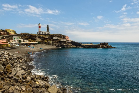 D800E_0246_1920px_Logo