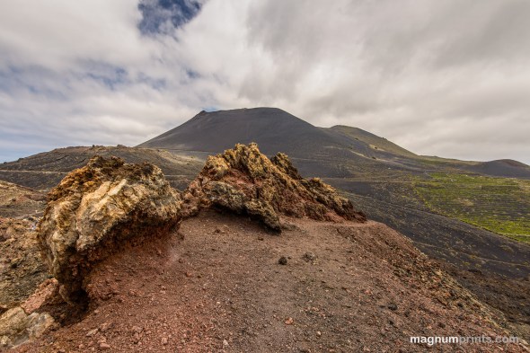 D800E_9931_1920px_Logo